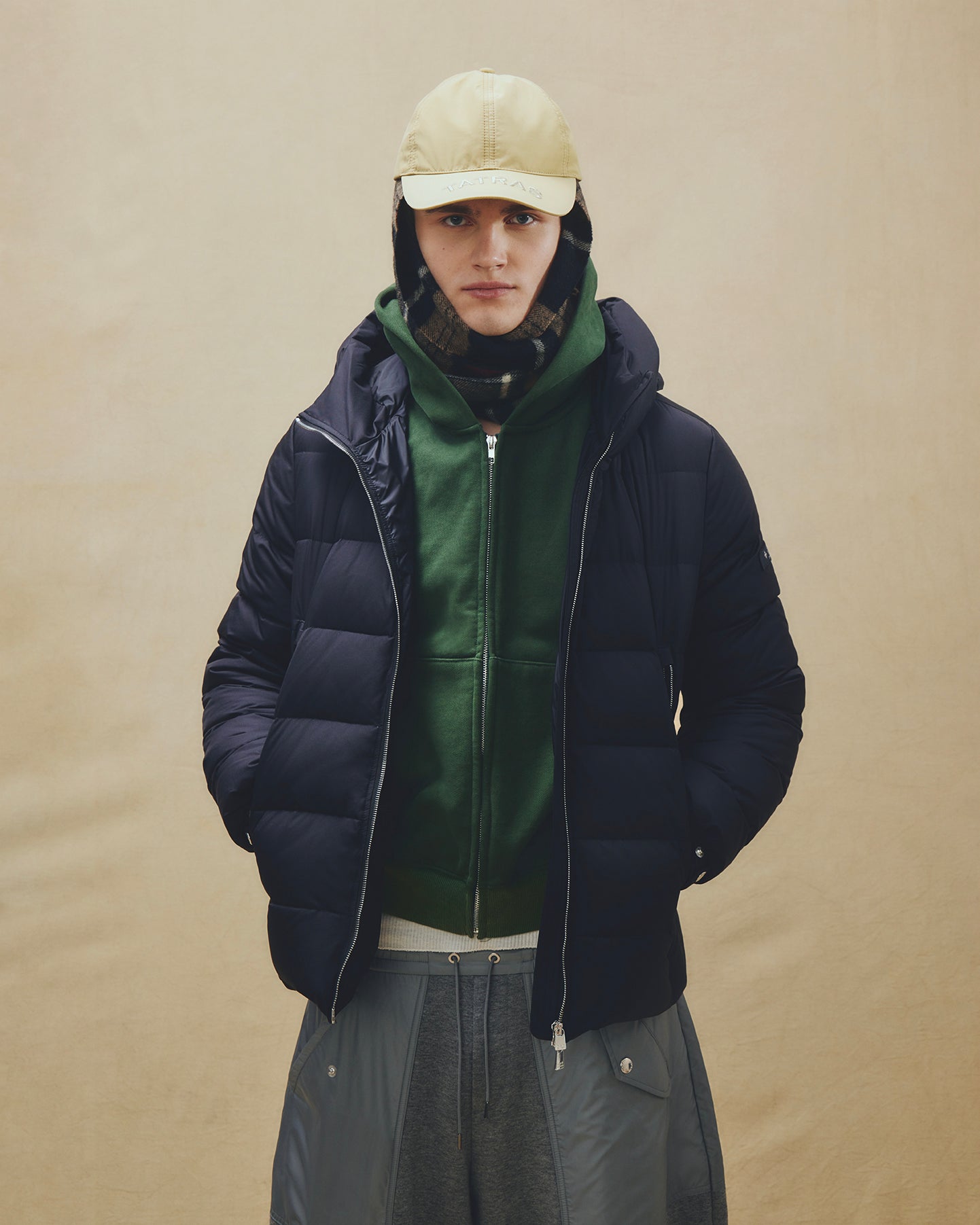 21 | タトラス公式オンラインストア