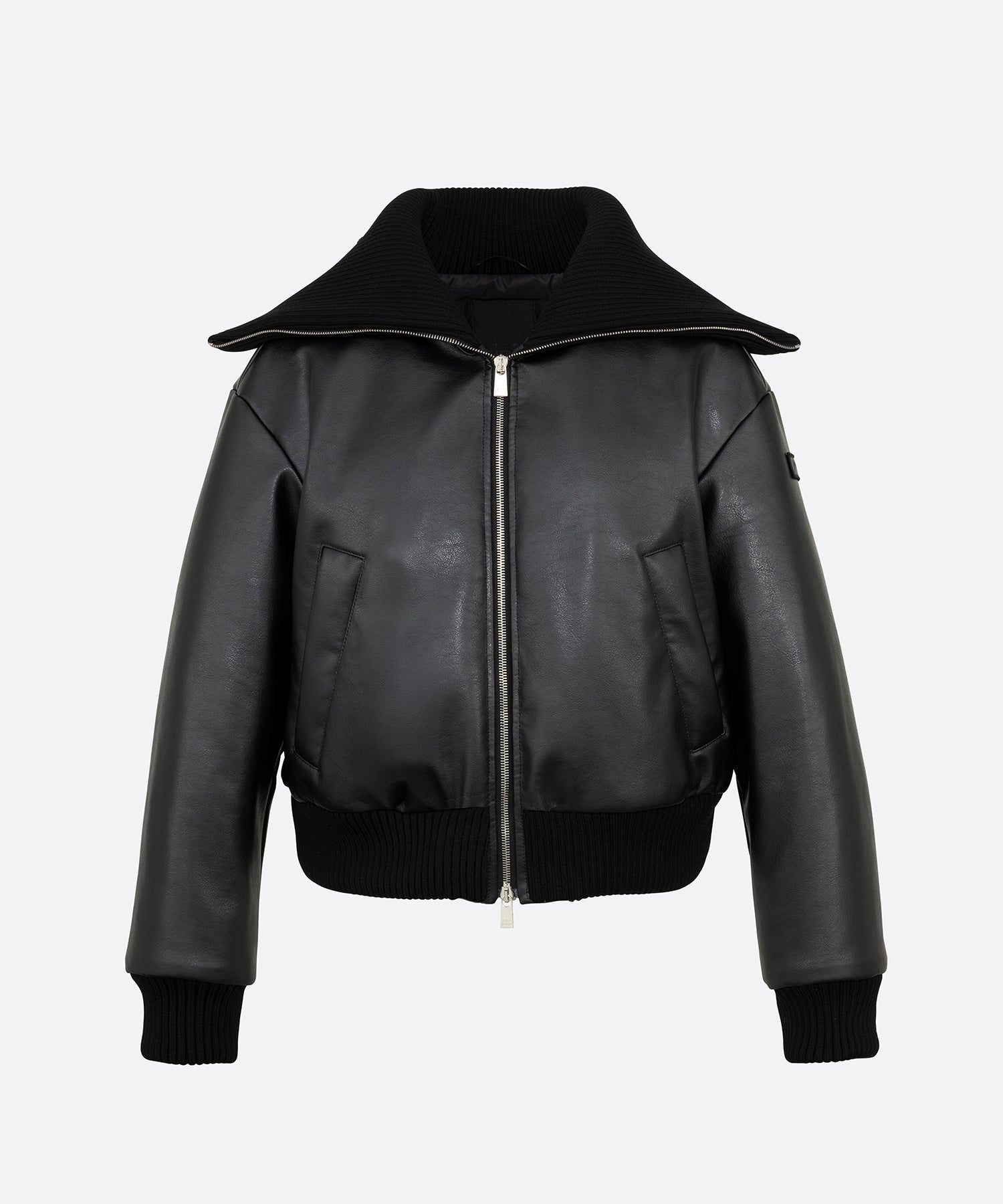 ZACAPA サカパ ダウンジャケット