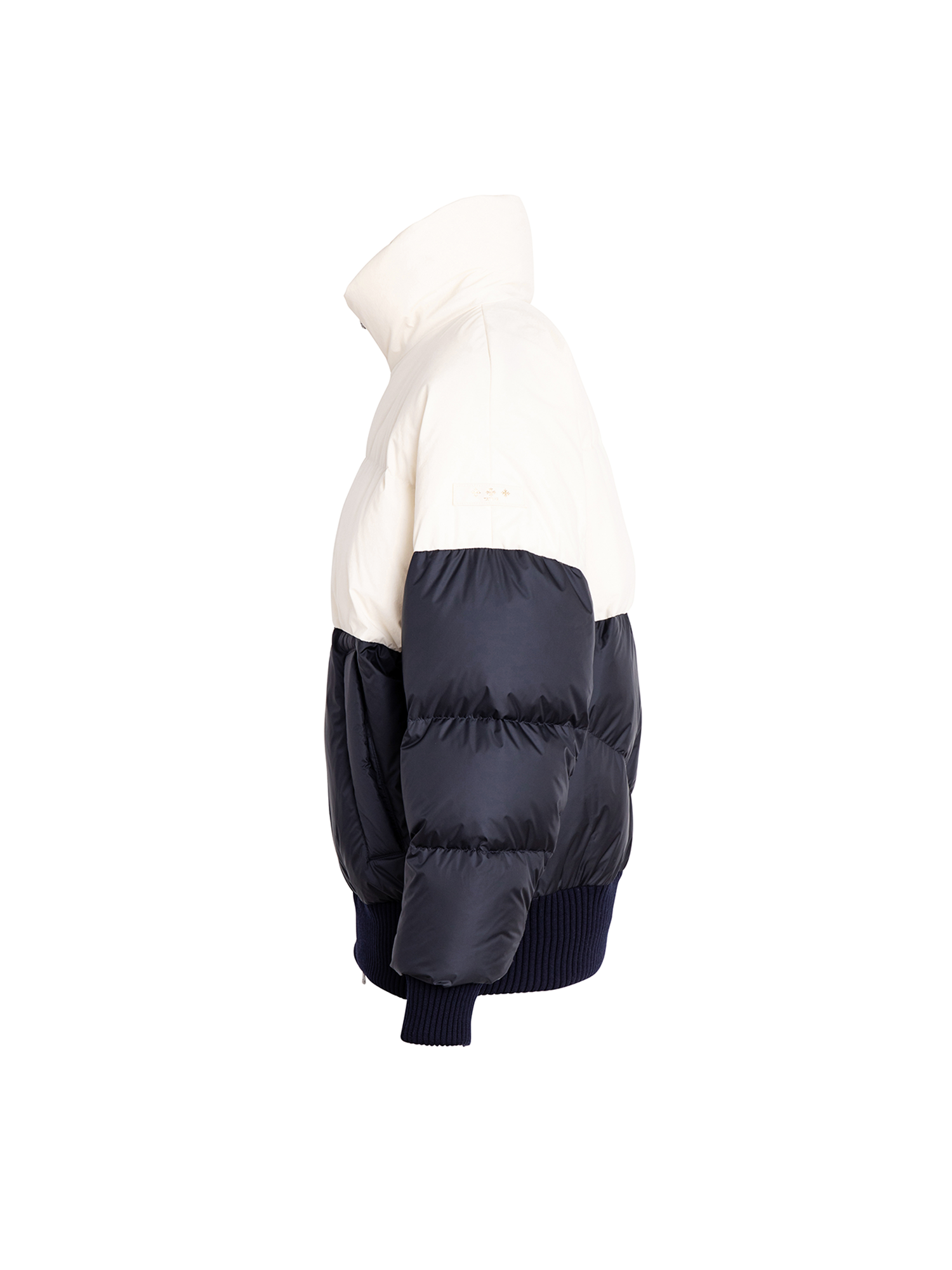 CRINUM キュリウム ダウンジャケット