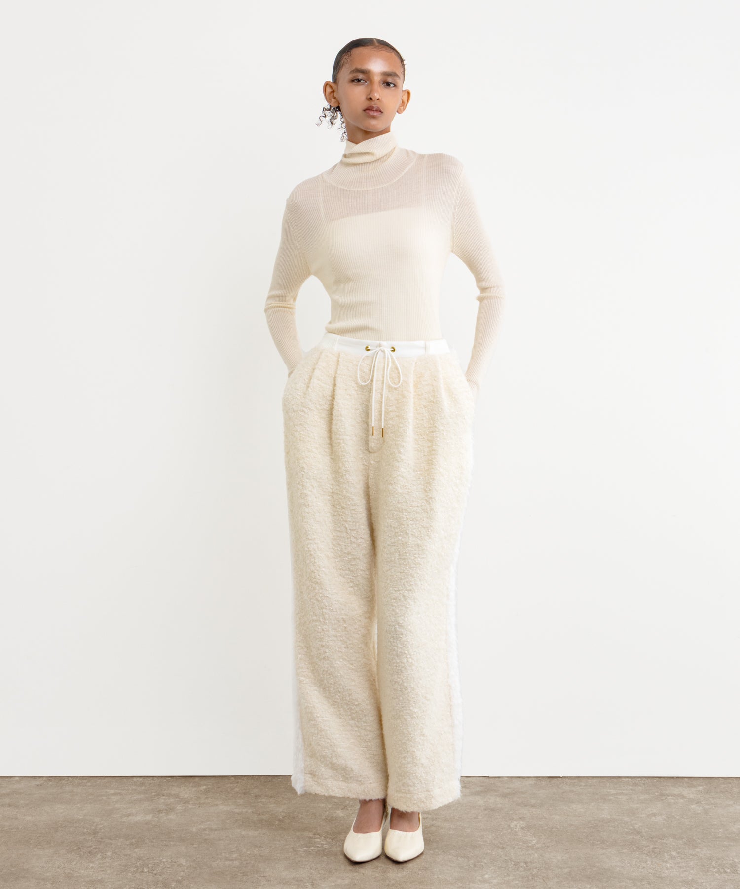 LJXA0425103588_10_11_ab94fb51-