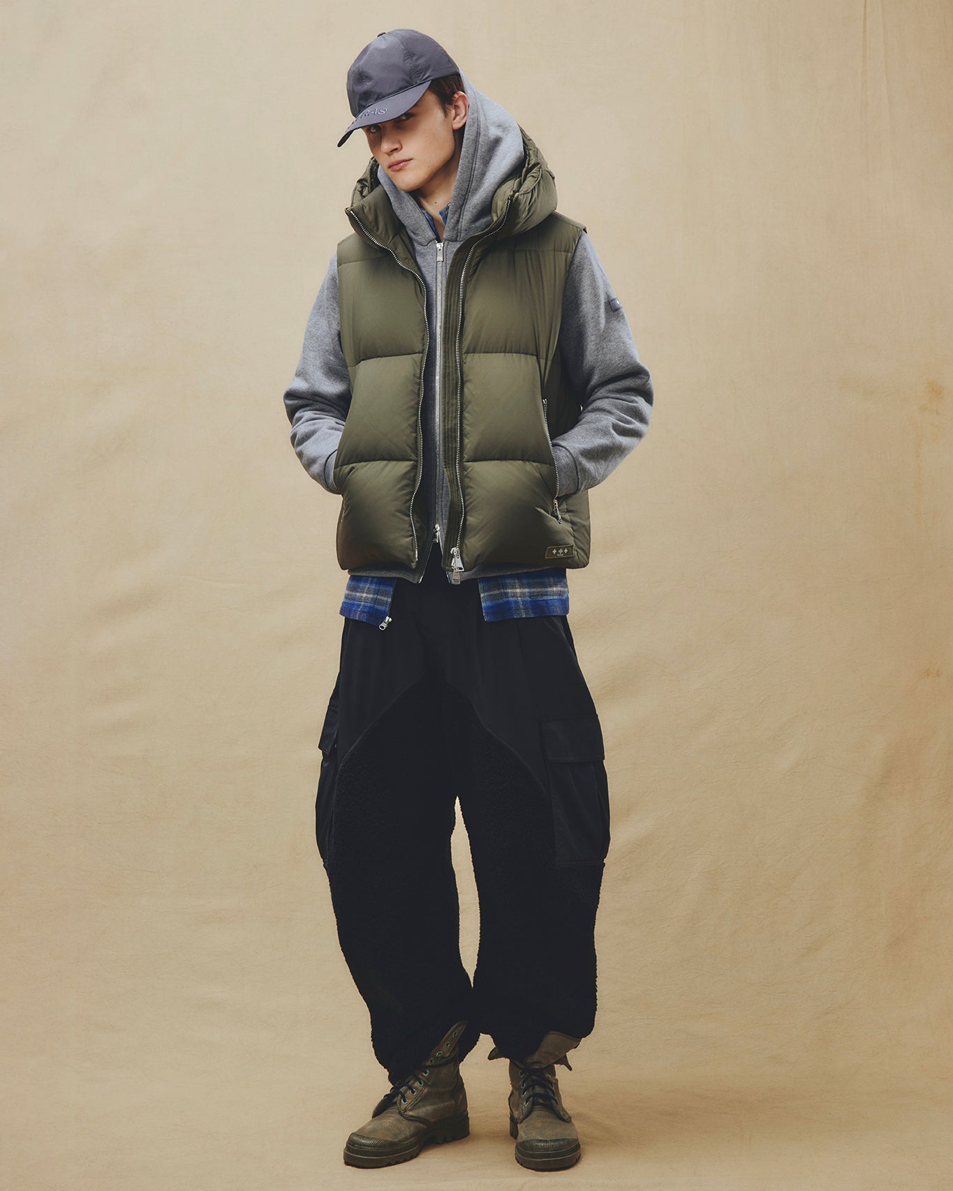 メンズ 2025秋冬 ダウン丈・スタイル別ガイド | タトラス公式