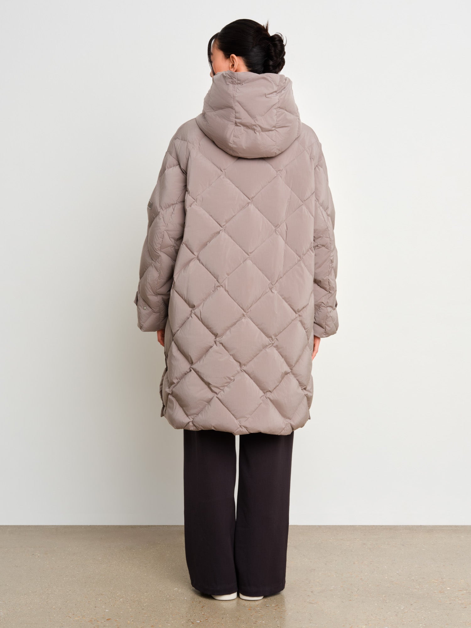 CAMASTRA カマストラ ダウンジャケット | タトラス公式オンラインストア