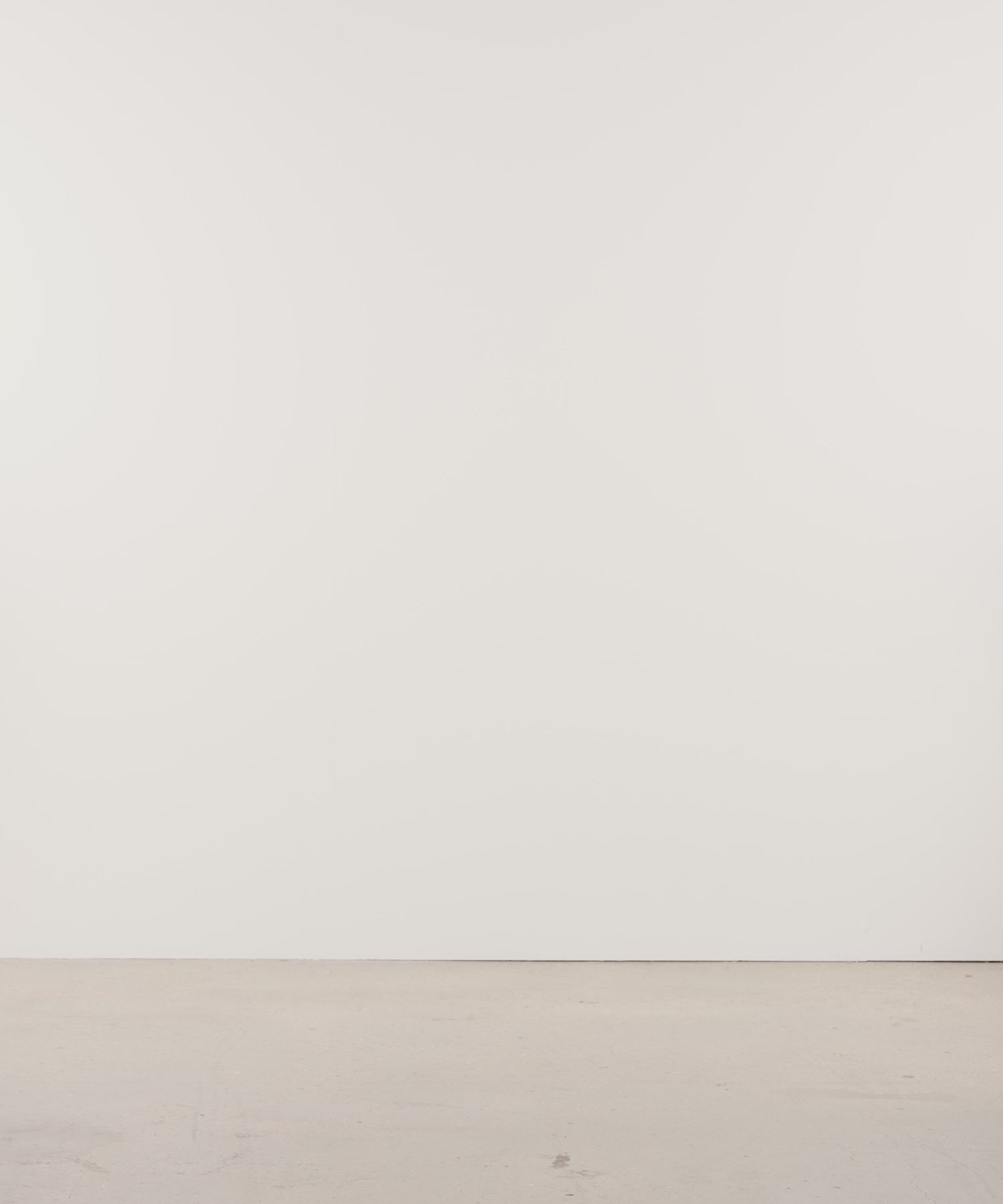 モデル身長176cm、着用サイズ2、着用カラーBLACK
